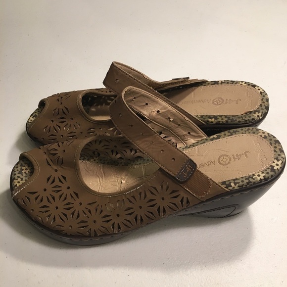 J-41 Adventure On Wedge Sandals Size 10M - Picture 9 of 9